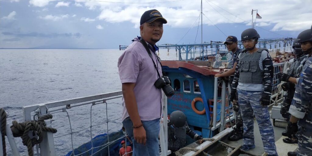 patroli KRI Yos Sudarso-353 (BKO Guspurla Koarmada I)