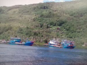 Kapal Pukat Mayang Kembali Meresahkan