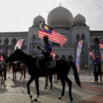 Malaysia Batasi Bekerja di Kantor Hanya 10 Persen Mencegah Penyebaran Covid 19