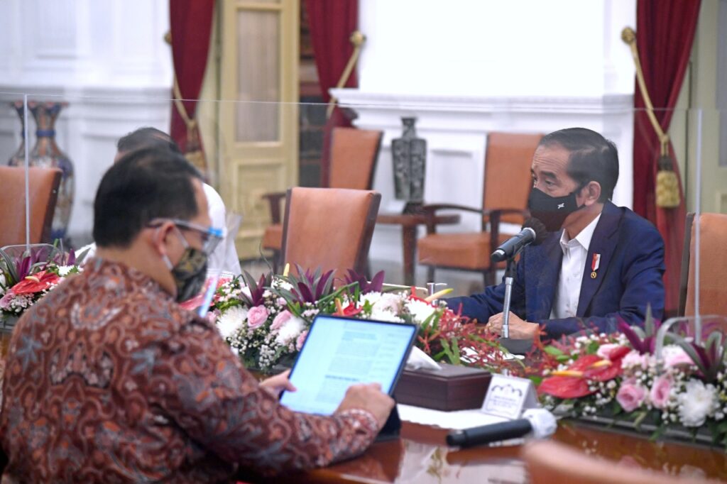 Presiden Jokowi Terima IHPS dan LHP Semester I Tahun 2020 dari BPK
