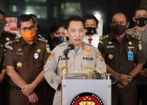 Komjen Pol Listyo Sigit Prabowo Sebagai Kapolri Baru Pilihan Joko Widodo