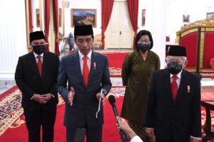 Presiden RI Jokowi Lantik Anggota Dewan Pengawas Lembaga Pengelola Investasi
