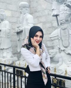 Foto dan Video Panas Wulan Andarini Beredar di WhatsApp, Pelaku Gunakan Nomor Asal Taiwan