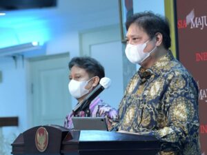 Airlangga: Tingkatkan Vaksinasi, Percepat Kekebalan Komunal