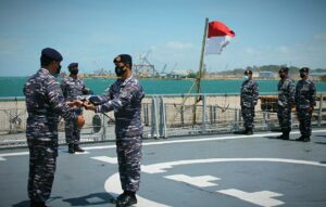 Kapal Markas Komando Guspurla Koarmada I Berganti Dari KRI Usman Harun-359 ke Karel Satsuitubun-356