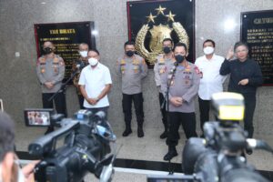 Kapolri Jenderal Listyo Sigit Prabowo Izinkan Kompetisi Sepak Bola, Dengan Catatan Ini