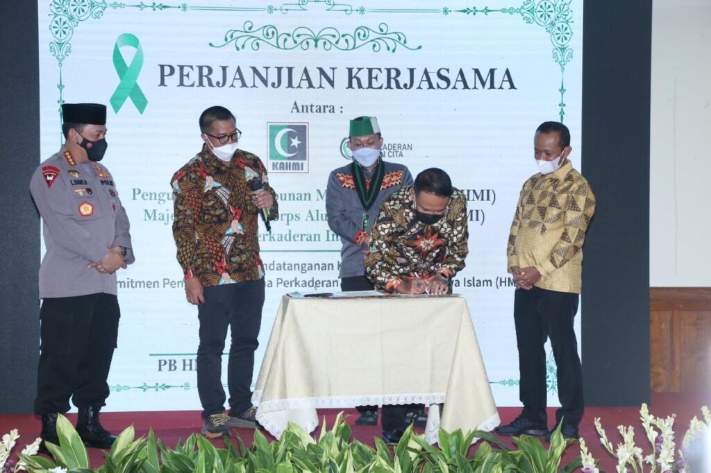 Hadiri Dies Natalis HMI Ke-74, Kapolri: Mari Kita Jaga bersama NKRI