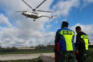 Satgas Indobatt Laksanakan Patroli Udara Pakai Helikopter MI-8