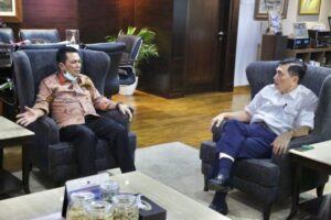 Bertemu Menko Luhut, Gubernur Ansar Bahas Pembangunan