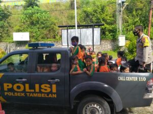 Polisi Sahabat Anak, murid TK Kandil Bahar kunjungi Mapolsek Tambelan