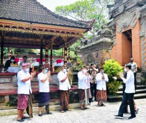 Tinjau Vaksin Masal, Presiden Joko Widodo: Kita Harapkan Sektor Pariwisata Bali Segera Bangkit