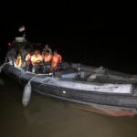 Sigap Kerahkan Kapal Patroli TNI AL Evakuasi Korban Kapal Terbakar di Perairan Asahan