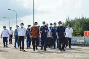 Menhub Turun Bersama Gubernur Optimis Pulau terluar Menjadi Daya Saing Negara Tetangga
