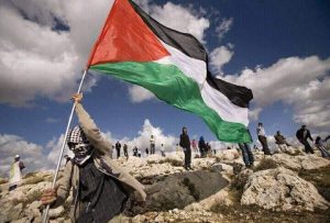 Hasil Galang Dana Kemanusiaan Ustaz Adi Hidayat Serahkan Rp14,3 M untuk Palestina