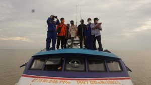 Wakil Bupati Lingga Jemput korban kapal KM Wicly Jaya Sakti