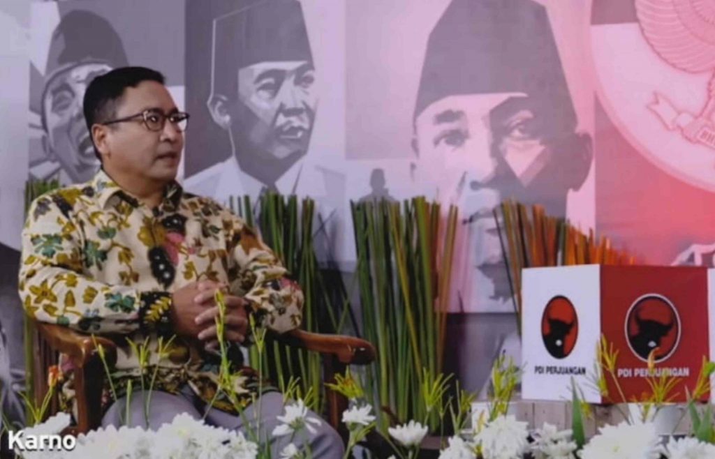 Abdul Gaffar Karim: Ternyata Ini Alasan Bung Karno Memakai Peci Hitam
