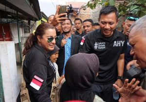AHY Mengenang Bersama Jane Shalimar Lewat Album Post Twitter