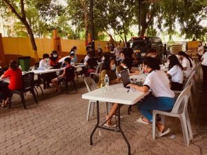 Cen Sui Lan dan Polda Kepri Fasilitasi Vaksinasi Sinovac Warga Tionghoa Batam