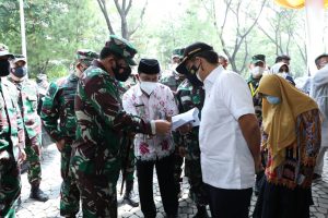 Panglima TNI Cek Kekuatan Nakes Untuk Vaksin Covid-19 di Rumkitlap Artha Graha