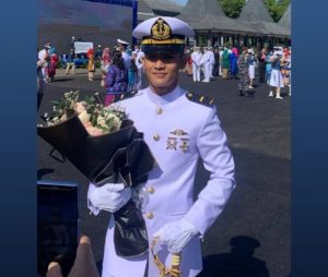 Dilantik Presiden Jokowi, Pria Asal Tanjungpinang Resmi Jadi Perwira TNI AL