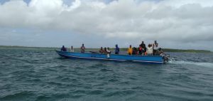 SPKKL Tual Cari Korban Jatuh dari Longboat di Pulau Waratneo