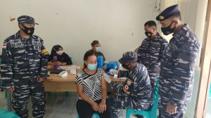 Bekerjasama dengan Puskesmas Pangkalan TNI AL Tanjung Balai Karimun Gelar Vaksinasi Covid-19