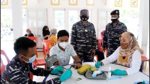 Giliran Kabupaten Lingga Dabo Singkep Diserbu Vaksinator TNI AL