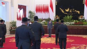 335 Tokoh Nasional Penganugerahan Tanda Kehormatan Republik Indonesia