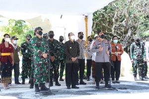 Panglima TNI: Demi Kesehatan Keluarga dan Lingkungan Laksanakan Isoter dan Vaksinasi