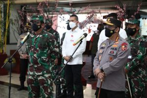 Panglima TNI Tinjau Fasilitas Isoter Pasien