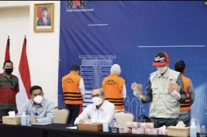 Bupati Probolinggo Suap Ditetapkan Bersama 22 Tersangka dan Ditahan KPK