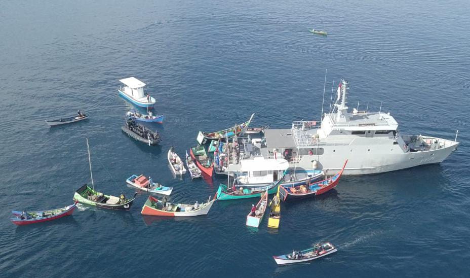 suasana dari udara pagi hari foto foto kiriman Dispen Koarmada dari perairan masyarakat nelayan tradisional di Pesisir Perairan Teluk Sabang