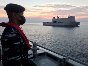 Dua KRI Jajaran Koarmada II Latihan Bersama Di Laut Jawa