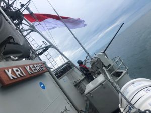Tingkatkan Naluri Tempur, KRI Dan Pesud TNI AL Latihan Bersama Di Ambalat