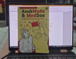 Jarum dan Jerami