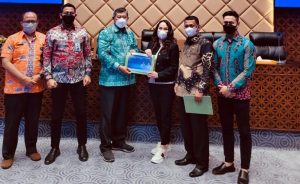 Cen Sui Lan DPR RI Bersama Bupati dan DPRD Bahas Usulan Pembangunan Anambas