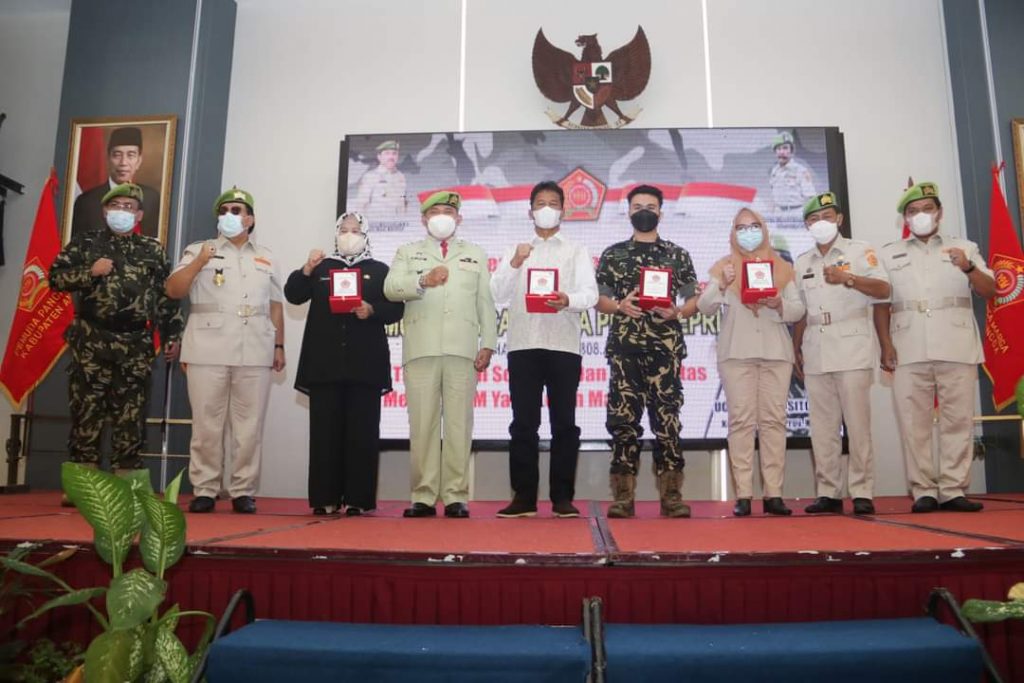 Walikota Batam Bersama AL Ichsan pelantikan Ketua dan Pengurus PPM Provinsi Kepri di hotel Planet Holiday, Rabu (17/11/2021)