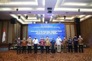 Gubernur Bersama Bupati dan Walikota Tandatangani Roadmap ETPD-HLM TP2DD