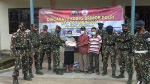 Sambut HUT Brimob Ke-76, Satbrimob Polda Kepri Gelar Baksos dan Vaksinasi