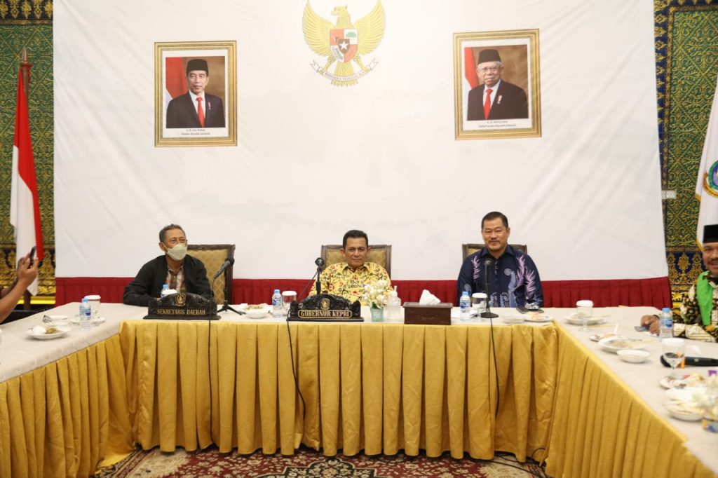 Gubernur Ansar Tunjuk Awaluddin Diamanahkan Sebagai Direktur PT. Pelabuhan Kepri