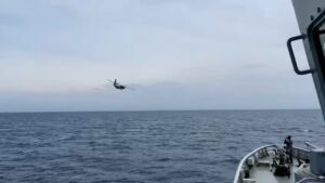Tangkis Serangan Udara KRI Tombak-620 Latihan Bersama Pesawat Udara U-6215 TNI AL