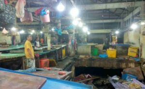 Lantai Pasar Ikan Tanjungpinang Ambruk, Cen Sui Lan Desak PUPR Segera Renovasi