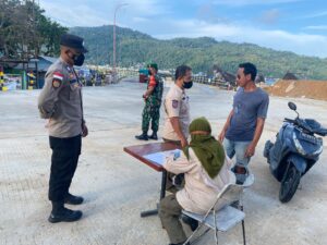 Polsek Siantan Bersama Satpol PP Anambas Gelar Razia Yustisi