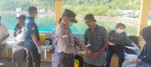 Polres Anambas Kembali Menggelar Vaksinasi Massal Di Salah Satu Desa Terluar