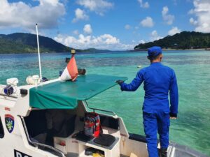 Cegah Kapal Ikan Asing, Satpolair Polres Anambas Lakukan Patroli Rutin