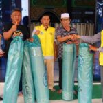 Cen Sul Lan Salurkan Bantuan Karpet dan AC Untuk Masjid