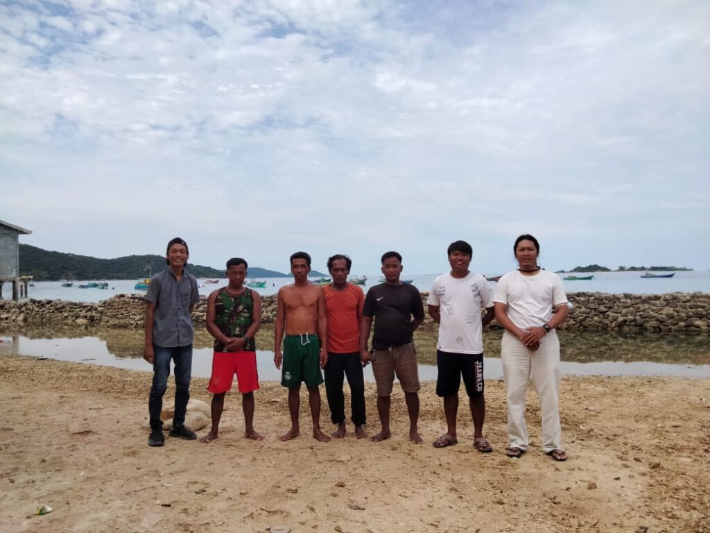 Minim Nakes, Jika Sakit, Masyarakat Mengkait Hanya Bisa Pasrah