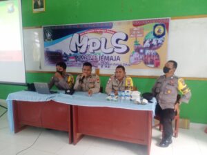 SMA 1 Jemaja Jadi Sasaran Sosialisasi Bahaya Narkoba Polsek Jemaja
