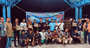 Jurnalis Asal Anambas Jadi Pemenang Turnamen Domino Desa Tarempa Barat