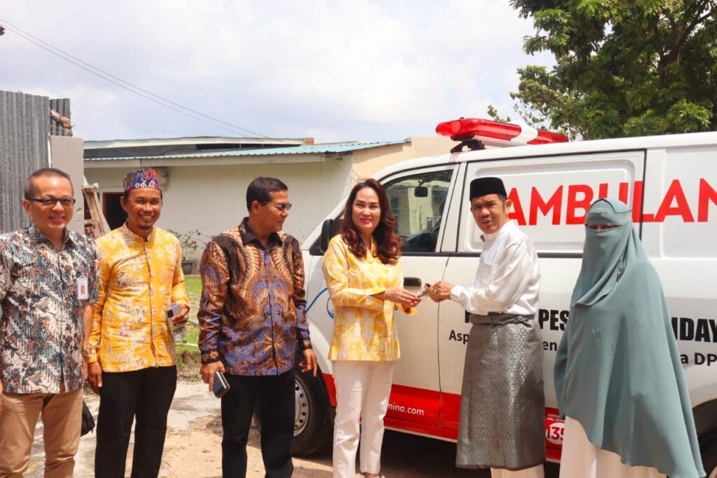 Cen Sui Lan Inspirasi Kepri, Satu Unit Ambulans untuk Pesantren Hidayatullah
